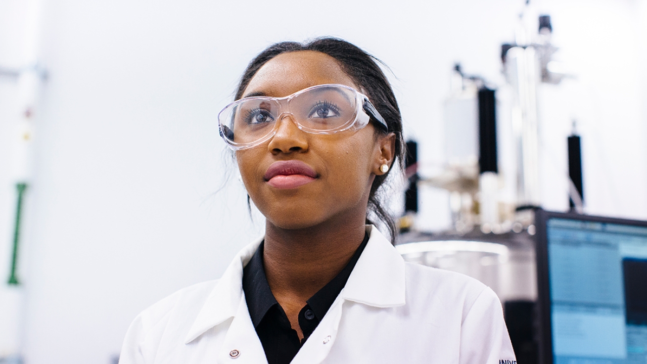 Lab tech