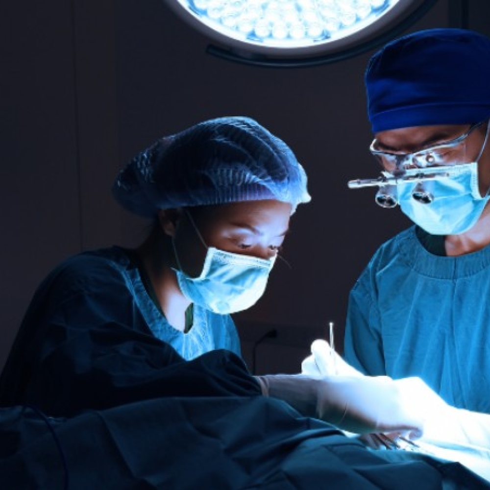 Two doctors in an operating room