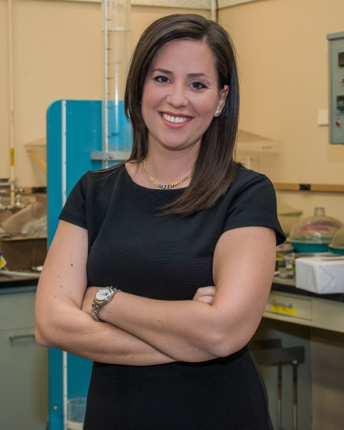 Katerina Ziotopolou poses for a headshot in lab